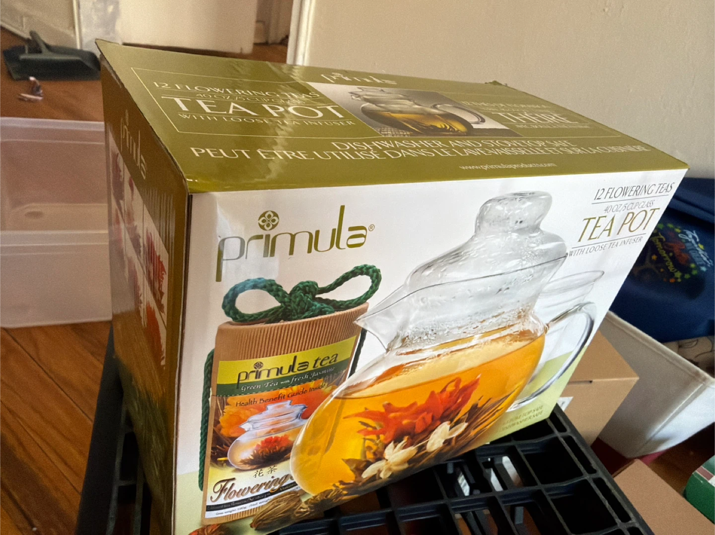 Primula Tea Pot w/ Tea BRAND NEW