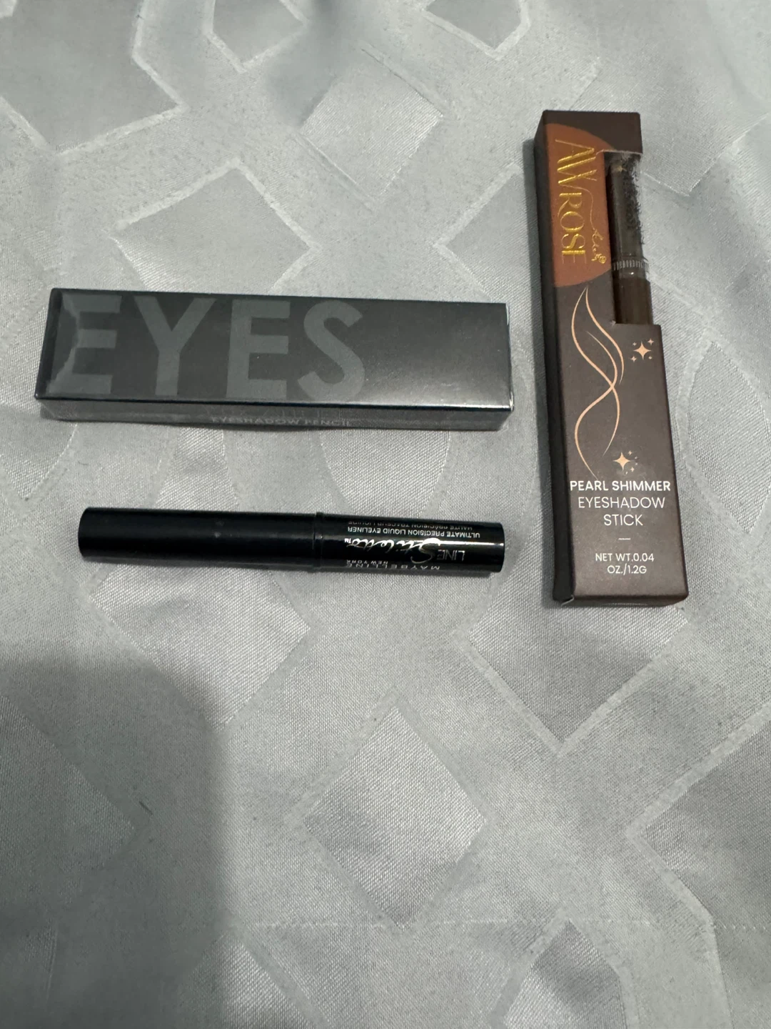 Maybelline Stiletto Liquid Eyeliner & Awrose Eyeshadow Stick