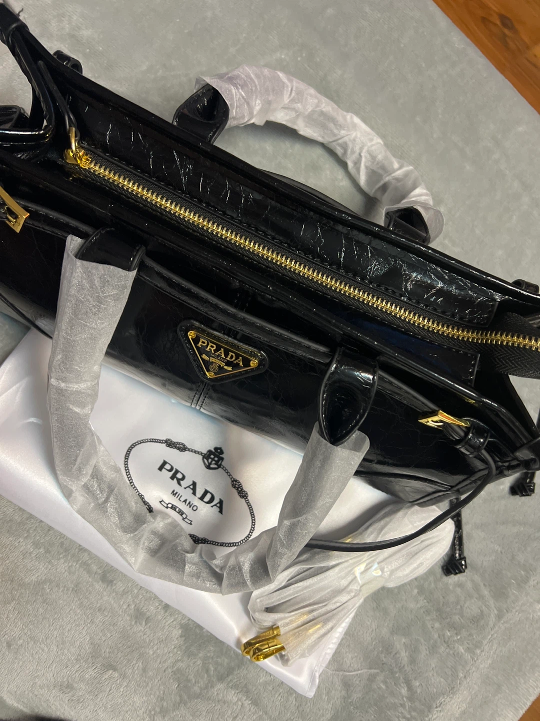 Prada Black Patent Leather Top Handle Bag - photo 3