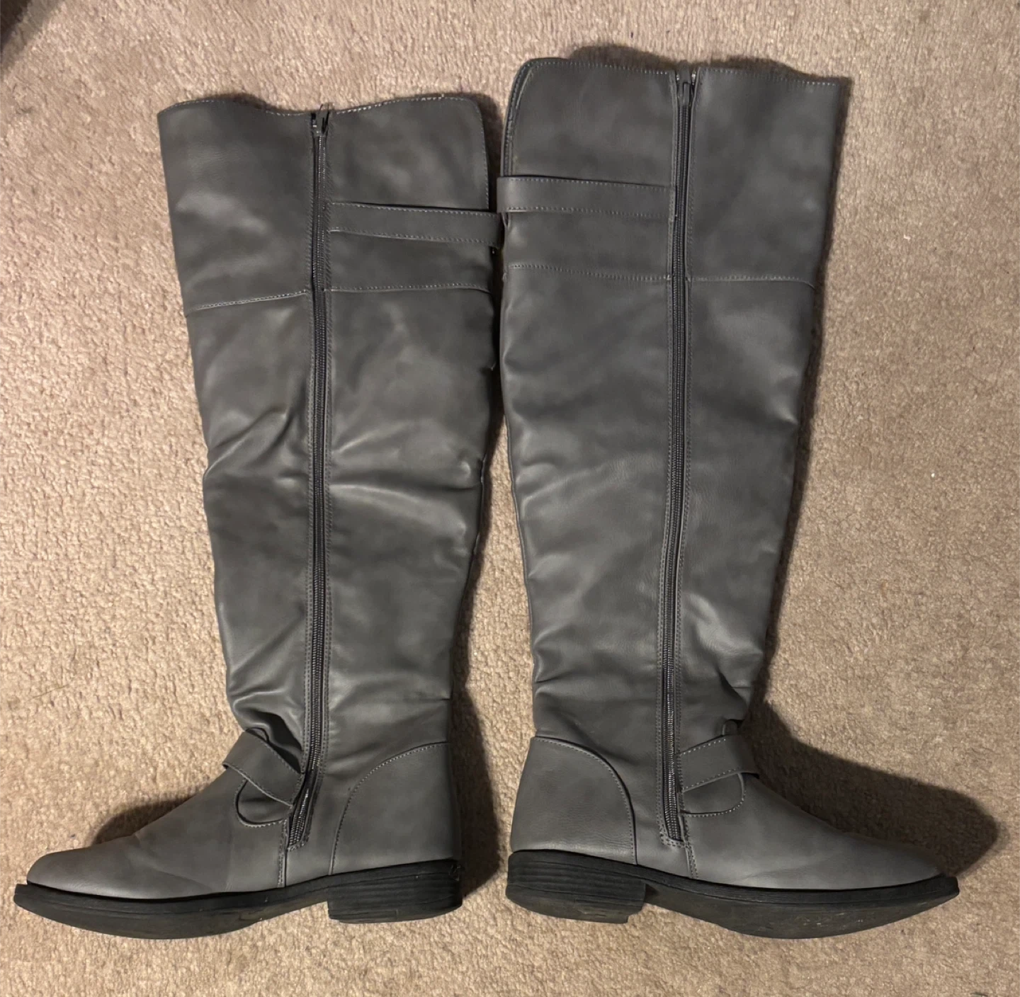 Gorgeous Knee-High Boots (size 9) - photo 2