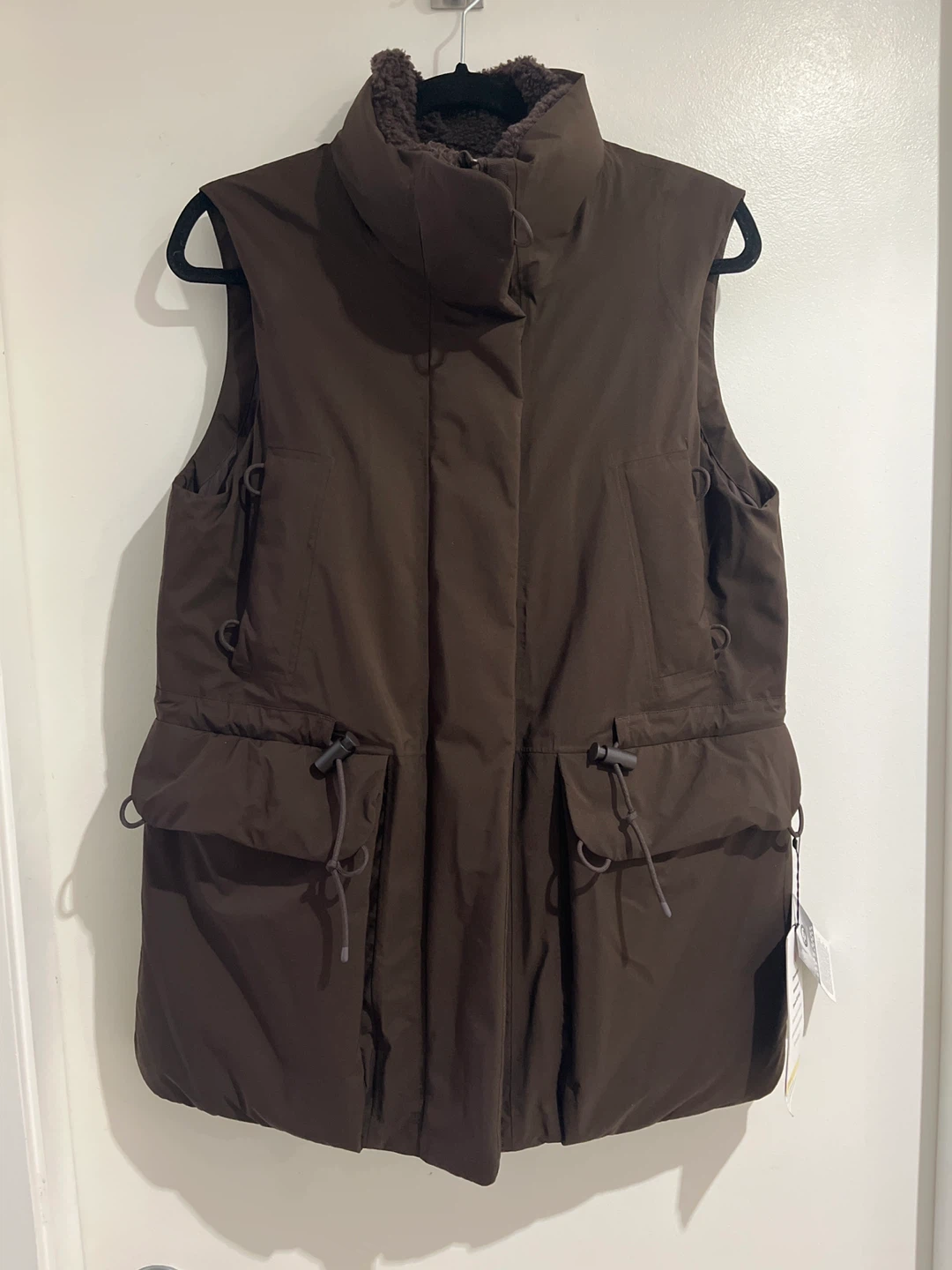 Lululemon Waterproof Down Oversized Vest - Size 2 - Espresso