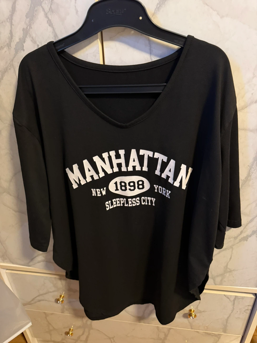 Dazy Black Manhattan "Sleepless City" Graphic T-Shirt Size L