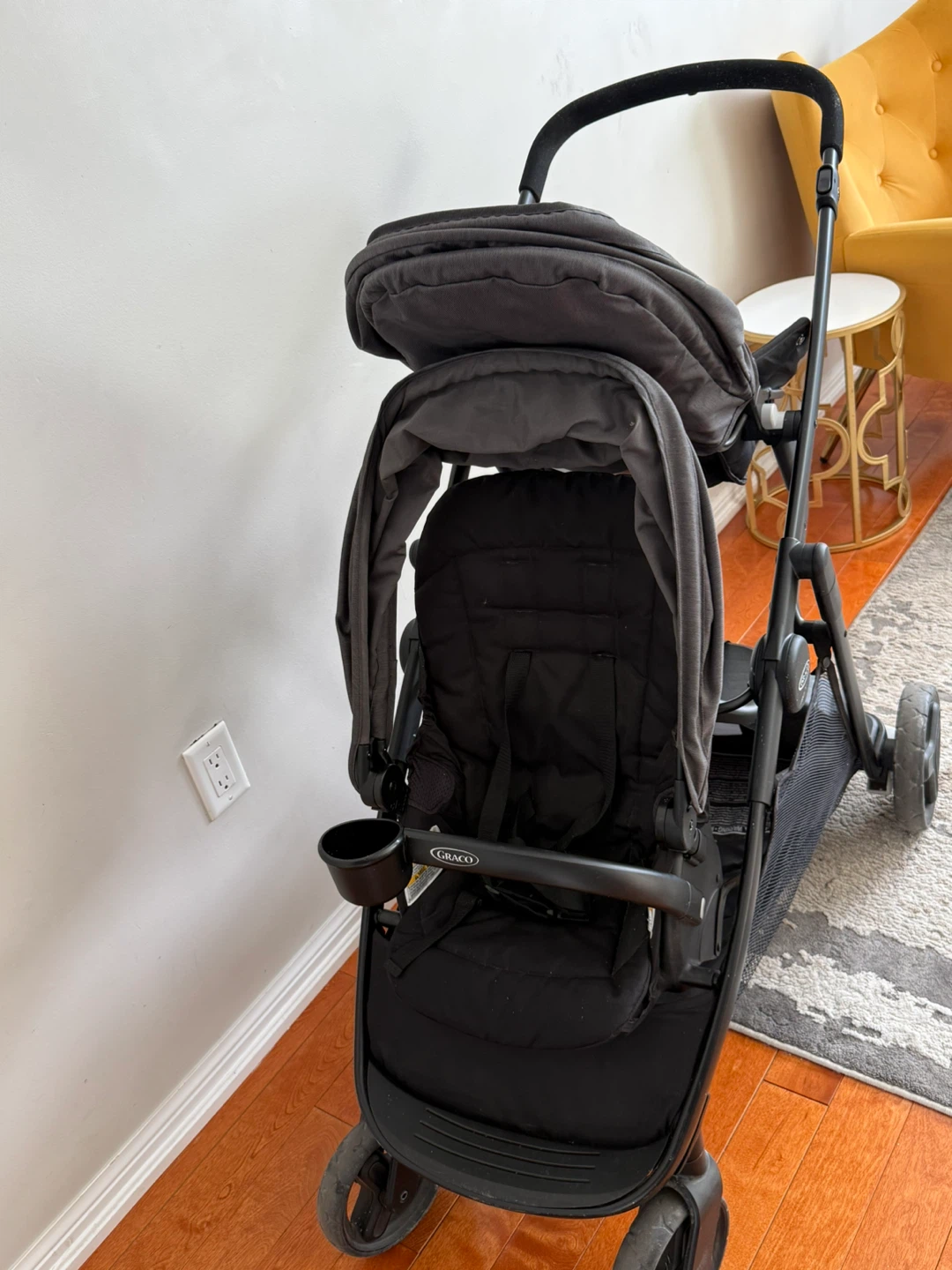 Graco Ready2Grow 2.0 Double Stroller – Excellent Condition - photo 4