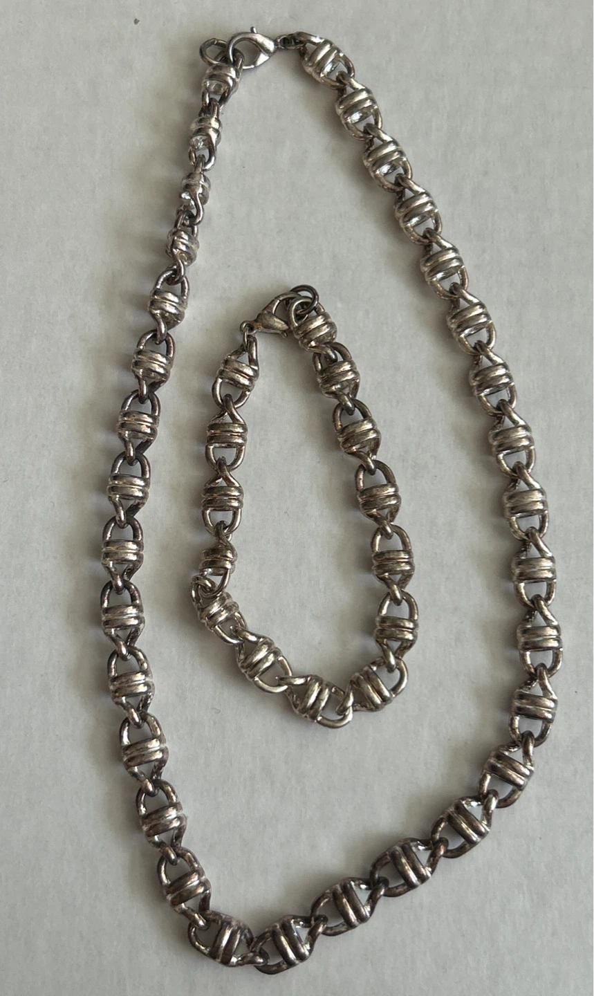 Silver-Toned Chain Necklace and Bracelet Set - photo 2