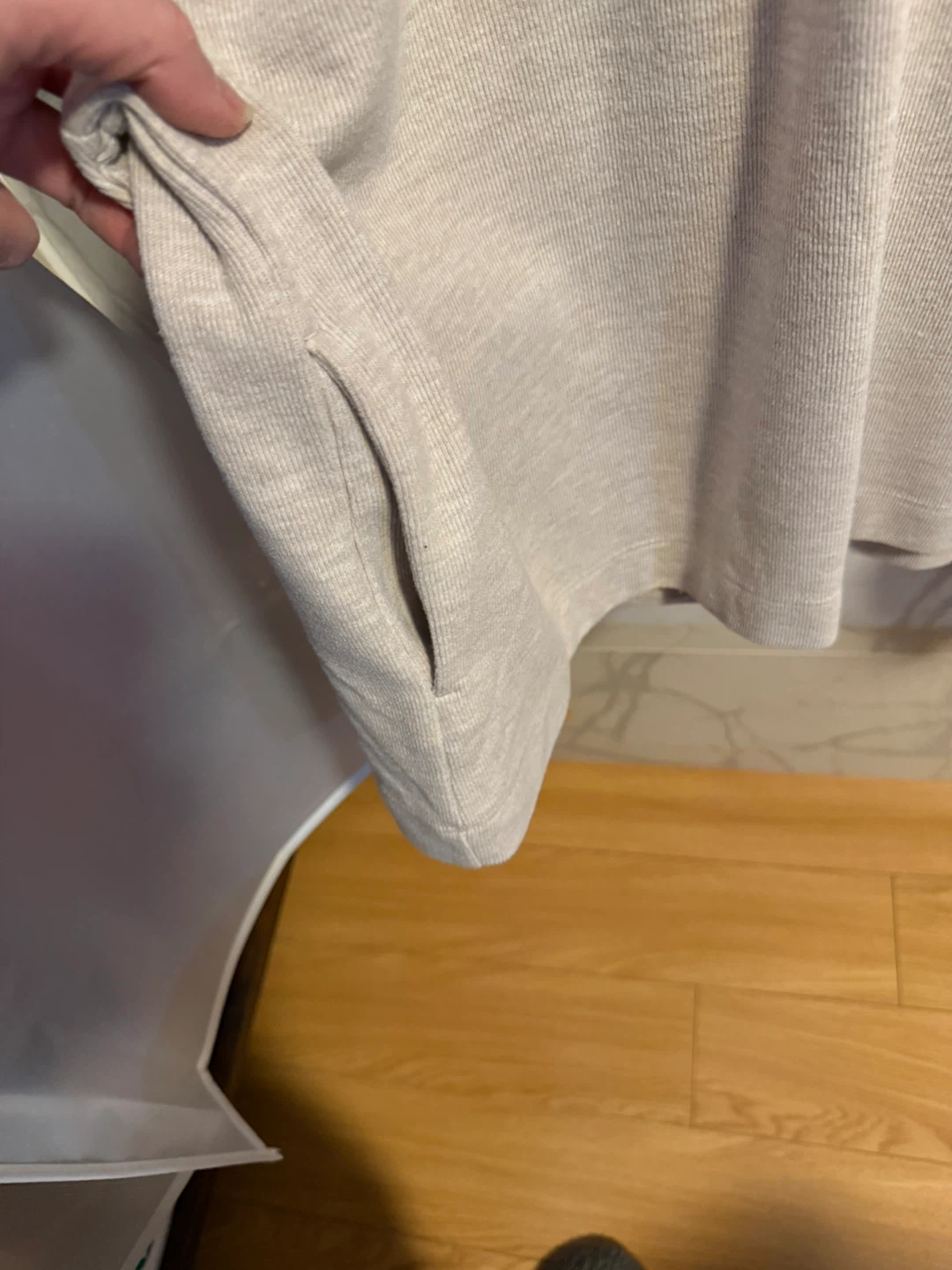 ZARA Beige women oversized Hoodie - Size L. Priced to clear! - photo 4