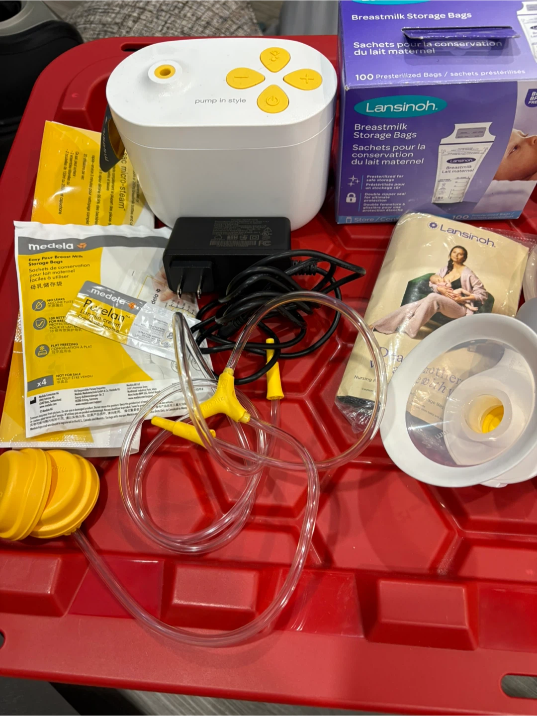 Medela Pump in Style Breast Pump with Storage Bags - photo 2