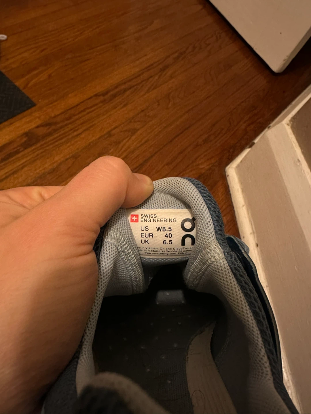 On Cloudswift Running Shoes - Women’s Size 8.5 - Blue - photo 5