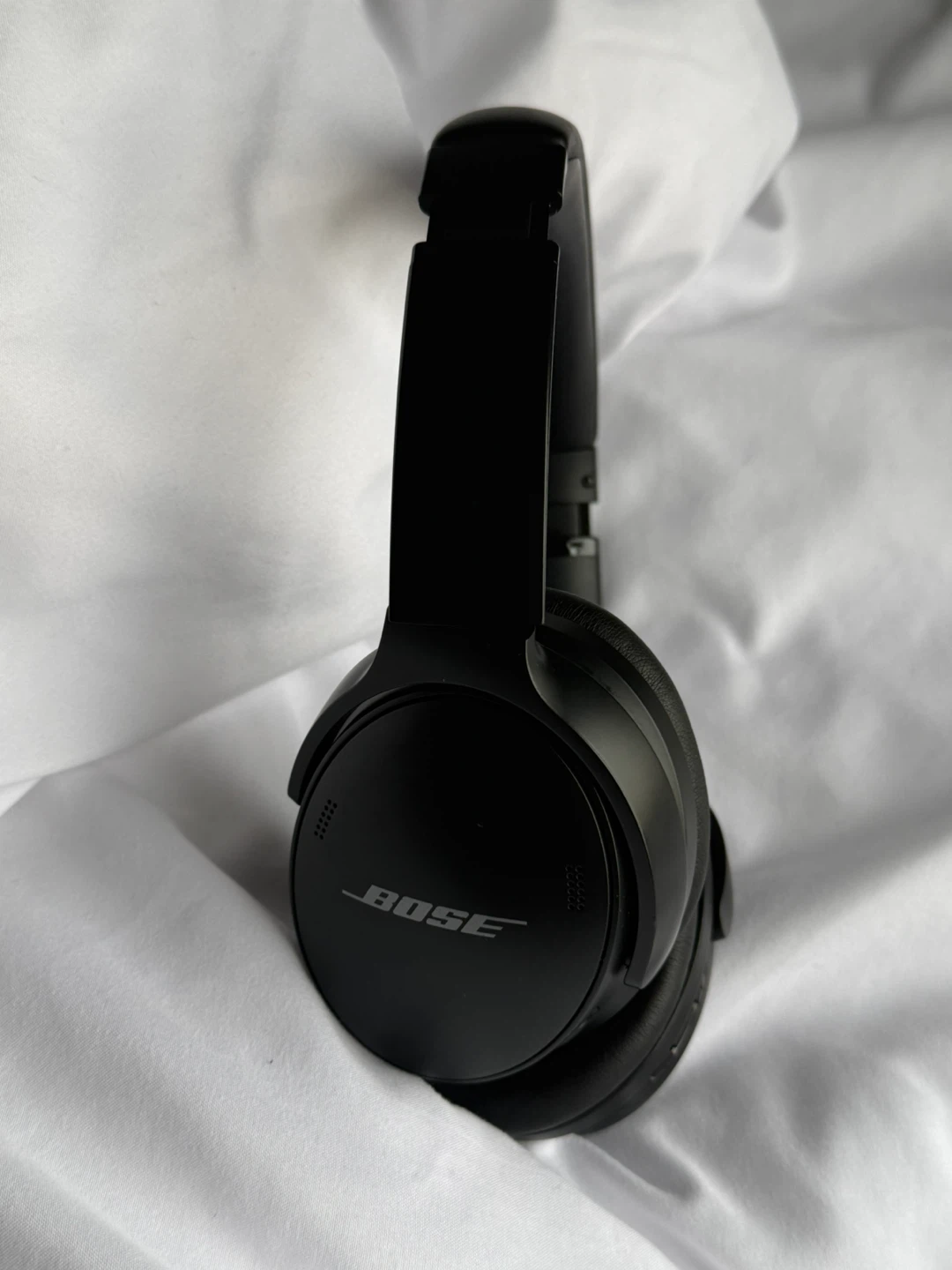 Bose QuietComfort 45 Noise Cancelling Headphones - Black - photo 4