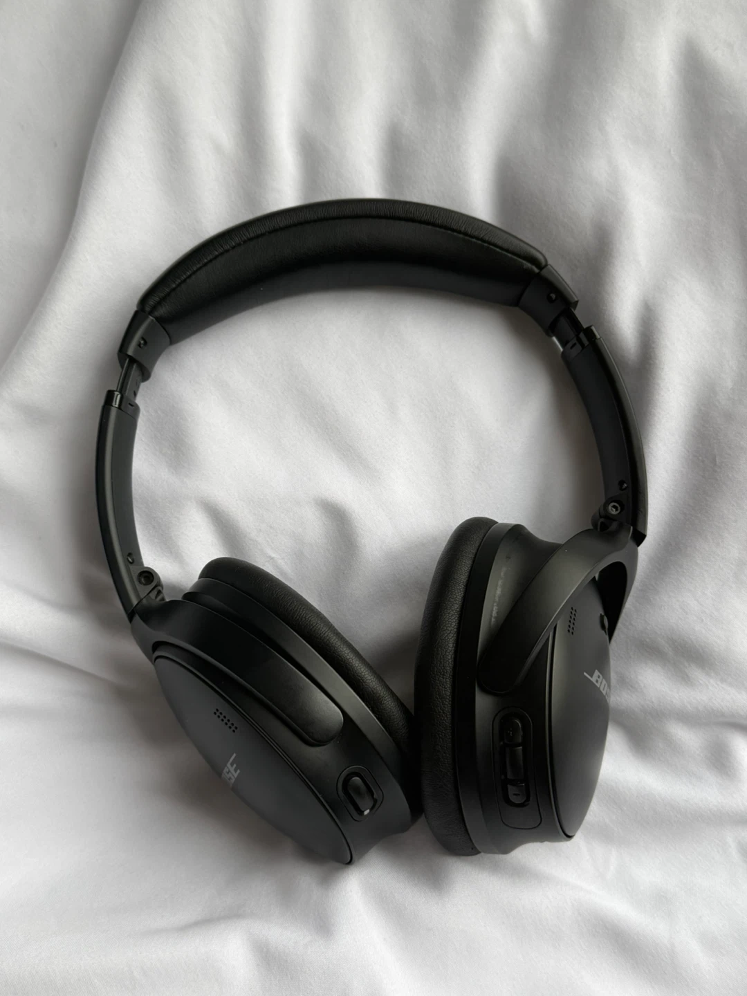Bose QuietComfort 45 Noise Cancelling Headphones - Black - photo 3