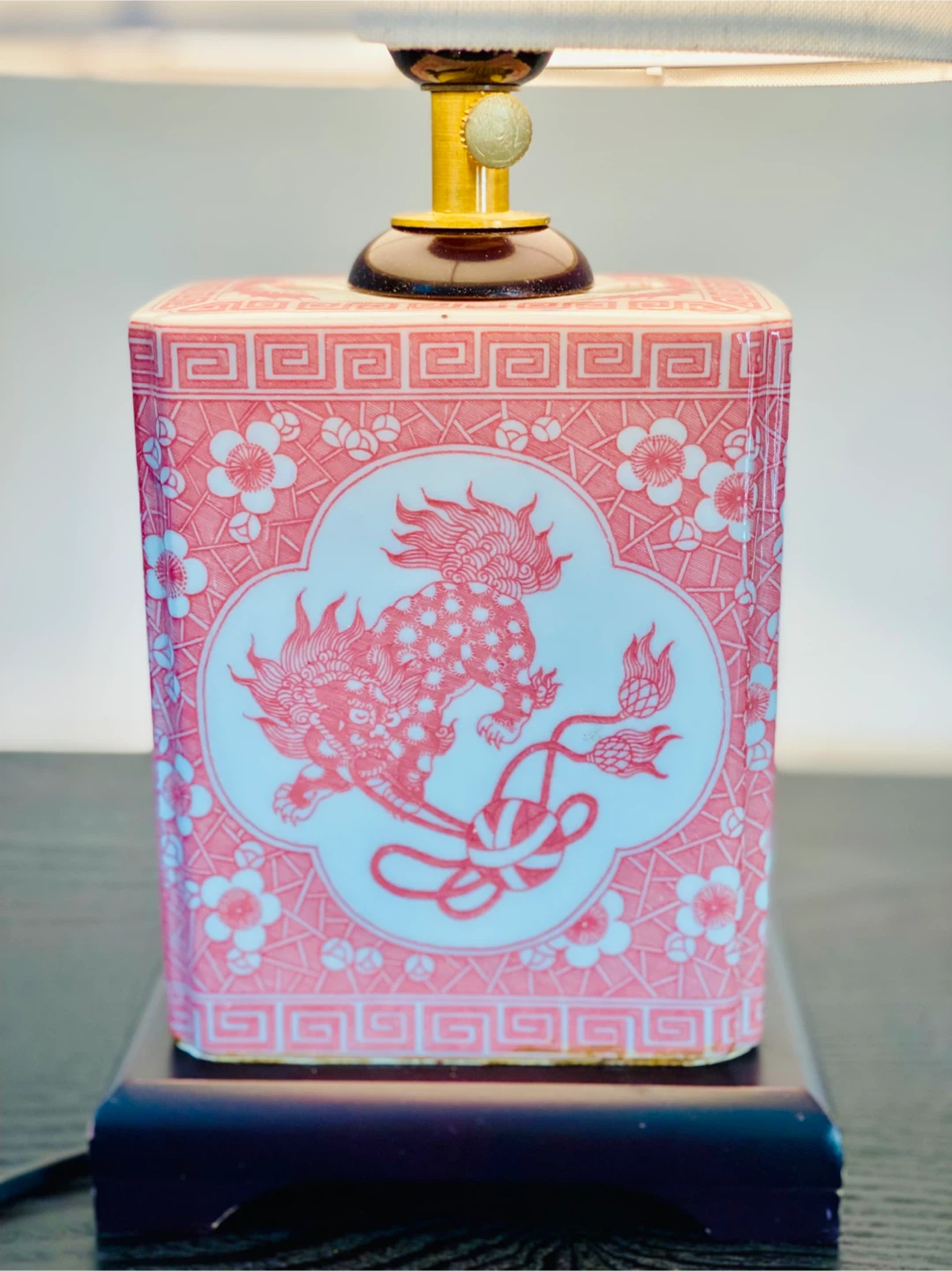 RARE CUSTOM VINTAGE CHINESE PORCELAIN LAMPS - photo 2