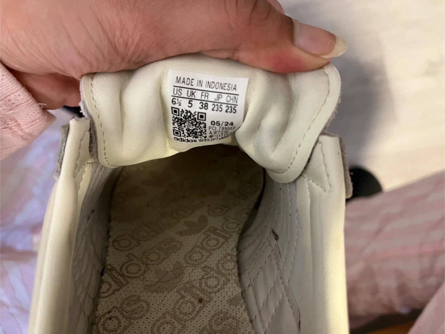 Adidas Women's Sneakers Size 6.5 US
