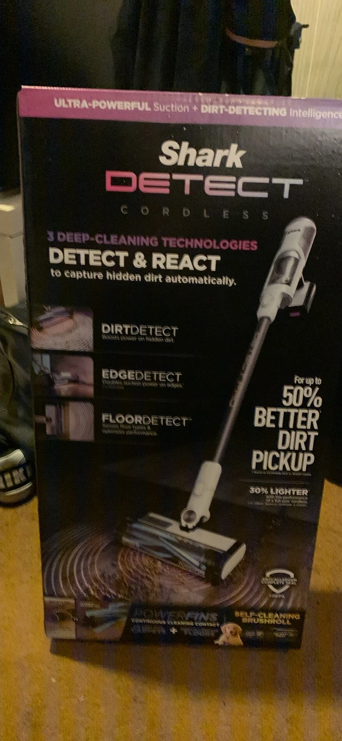Shark Detect Cordless Stick Vacuum