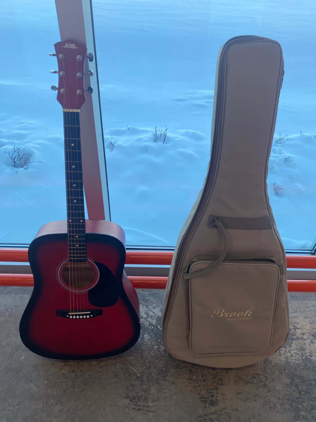 Alina Acoustic Guitar with Brook Gig Bag
