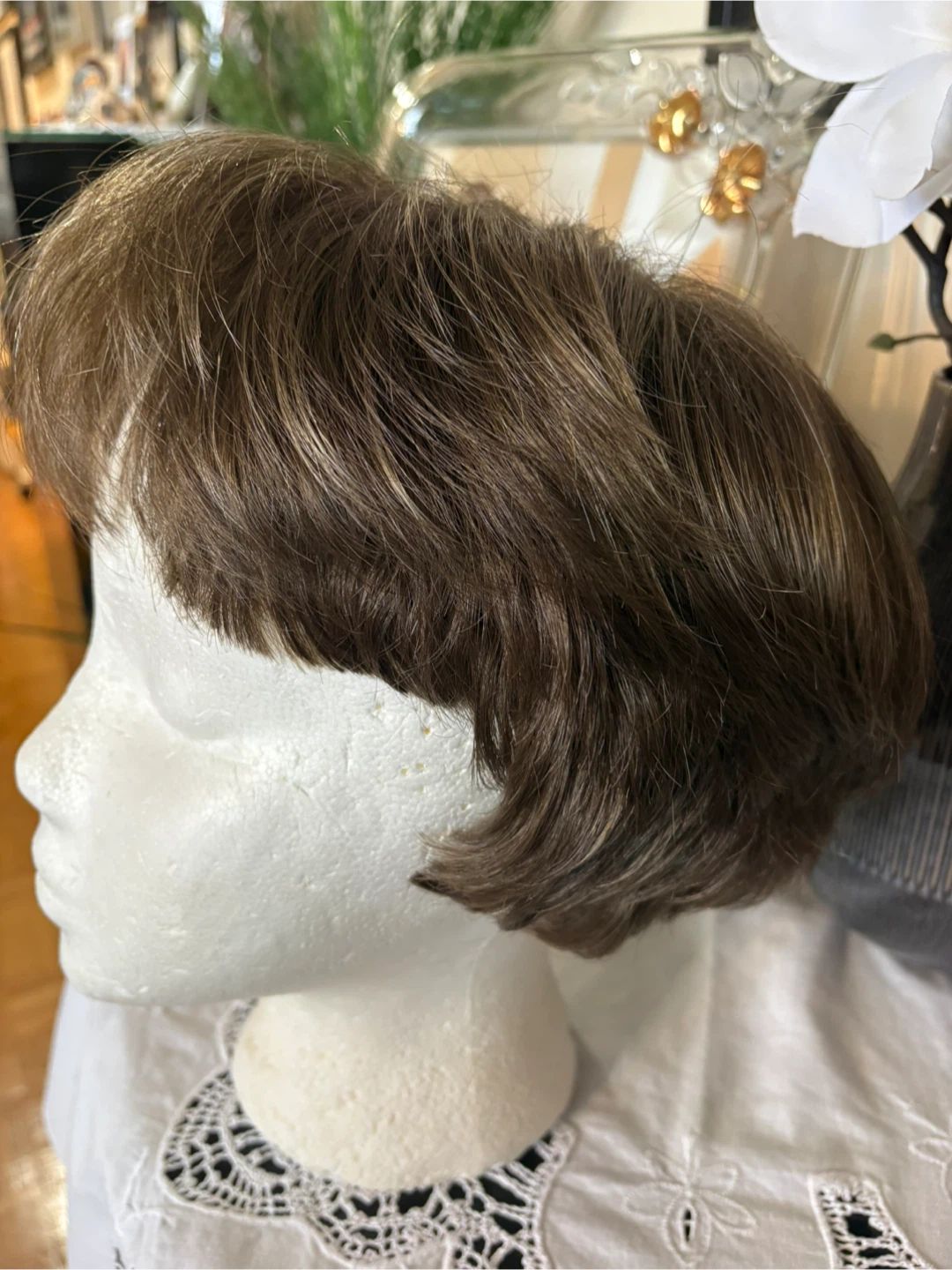 Princess Action Brown Wig - photo 3