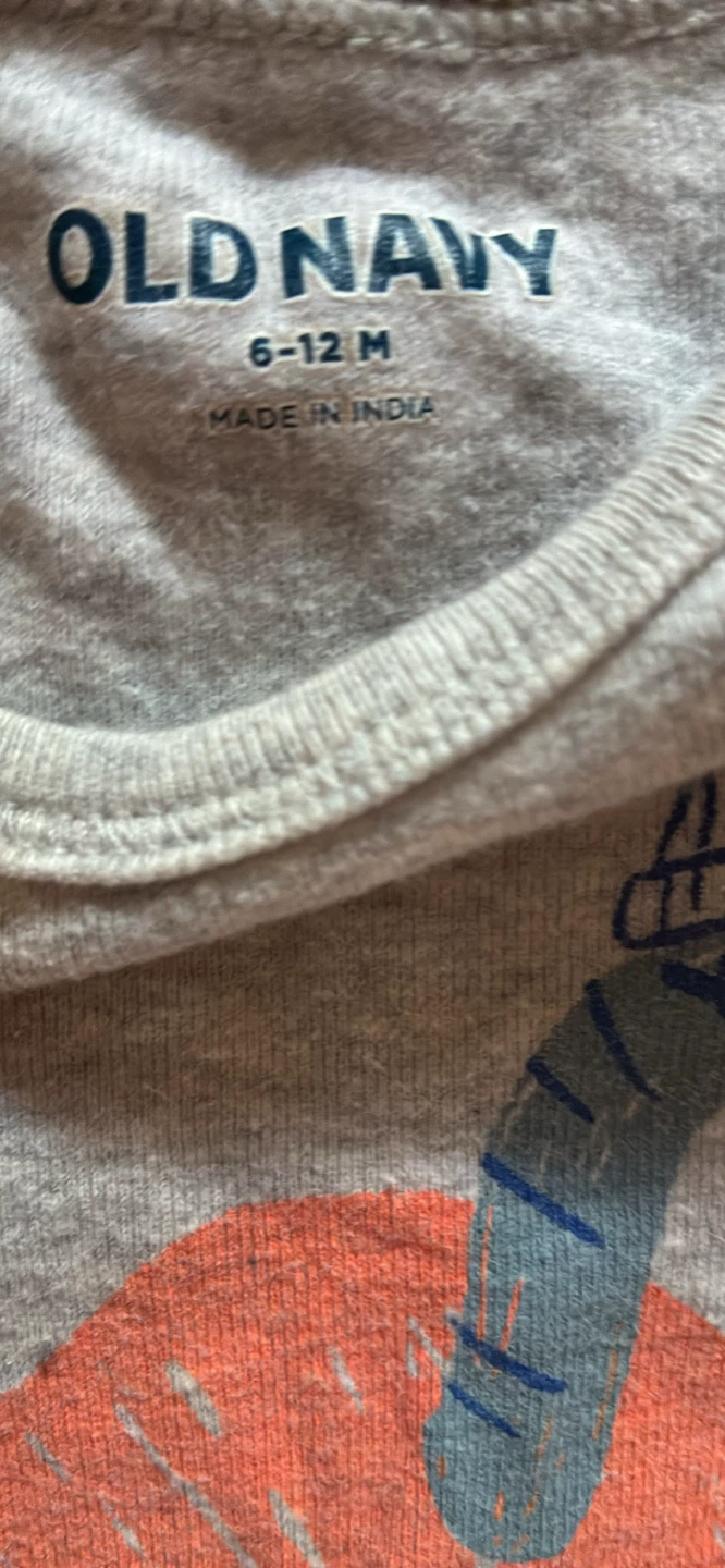"Tiny But Mighty" Long Sleeve Grey Bodysuit - 6-12 months - photo 3