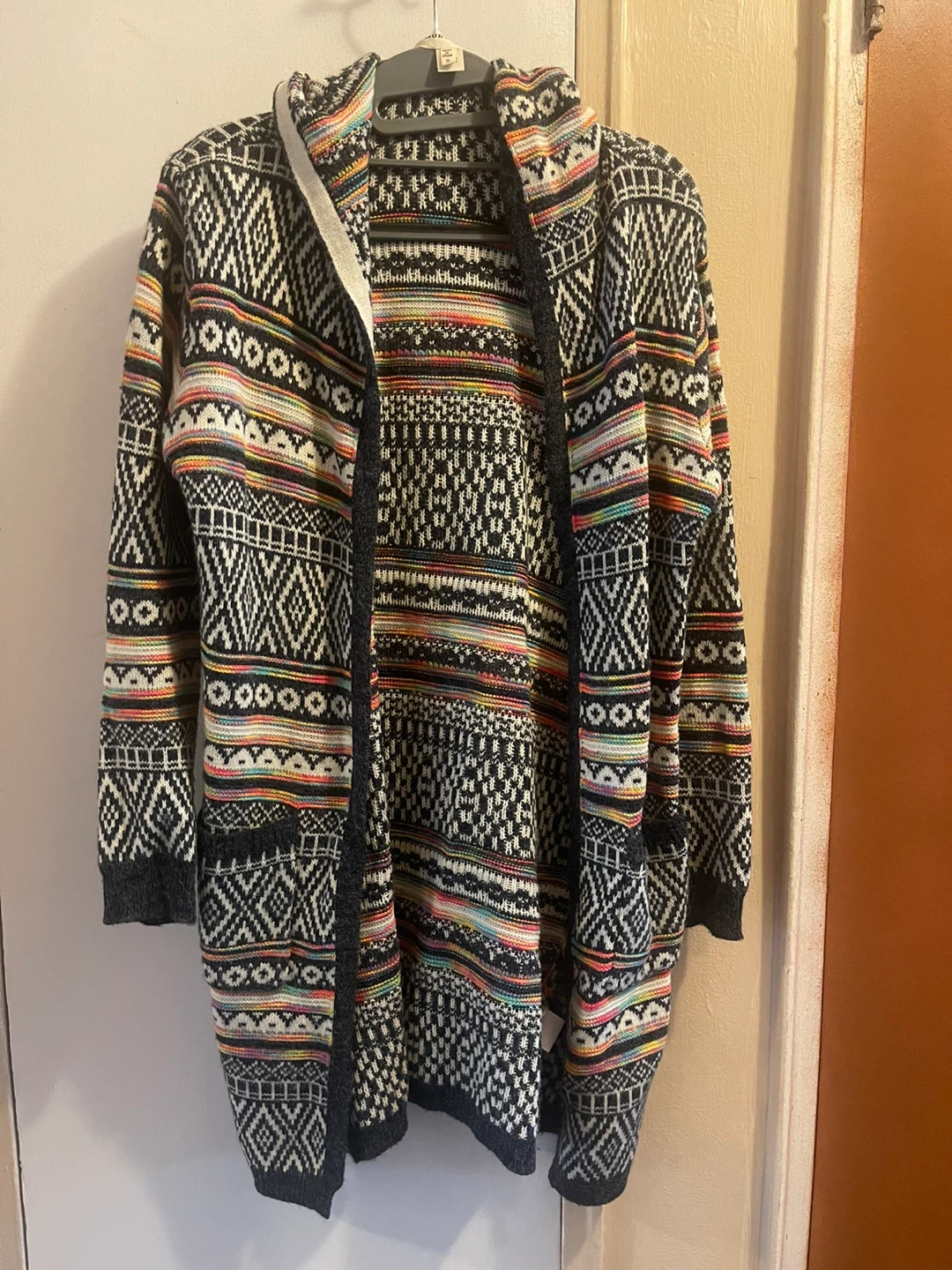 Monteau Women's Size S Geometric Print Hooded Cardigan