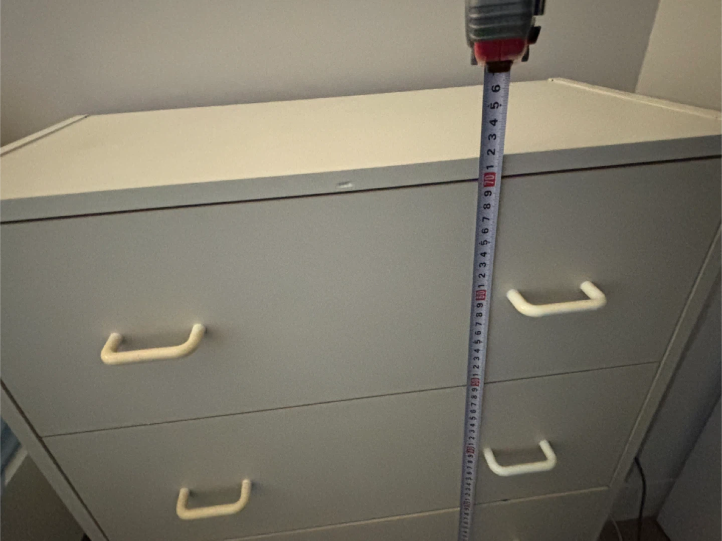 Cream 3-Drawer Dresser - photo 2