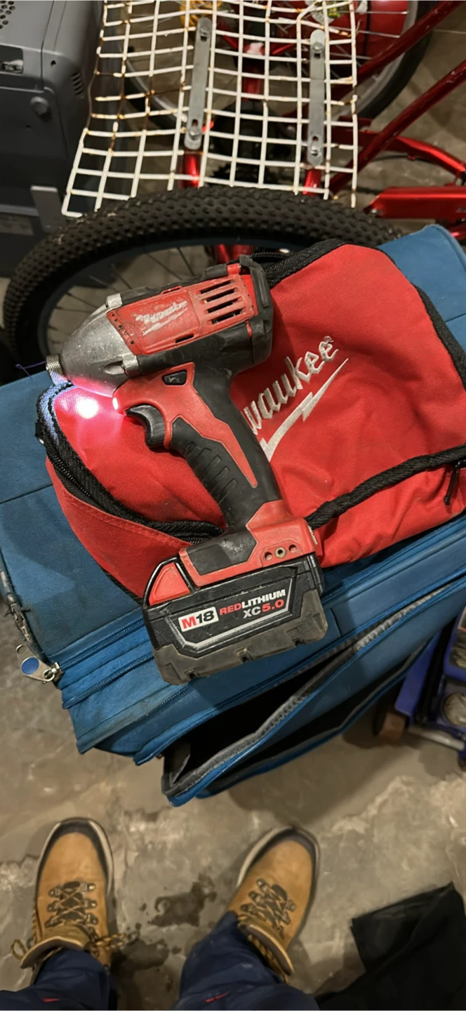 Milwaukee M18 Impact Wrench