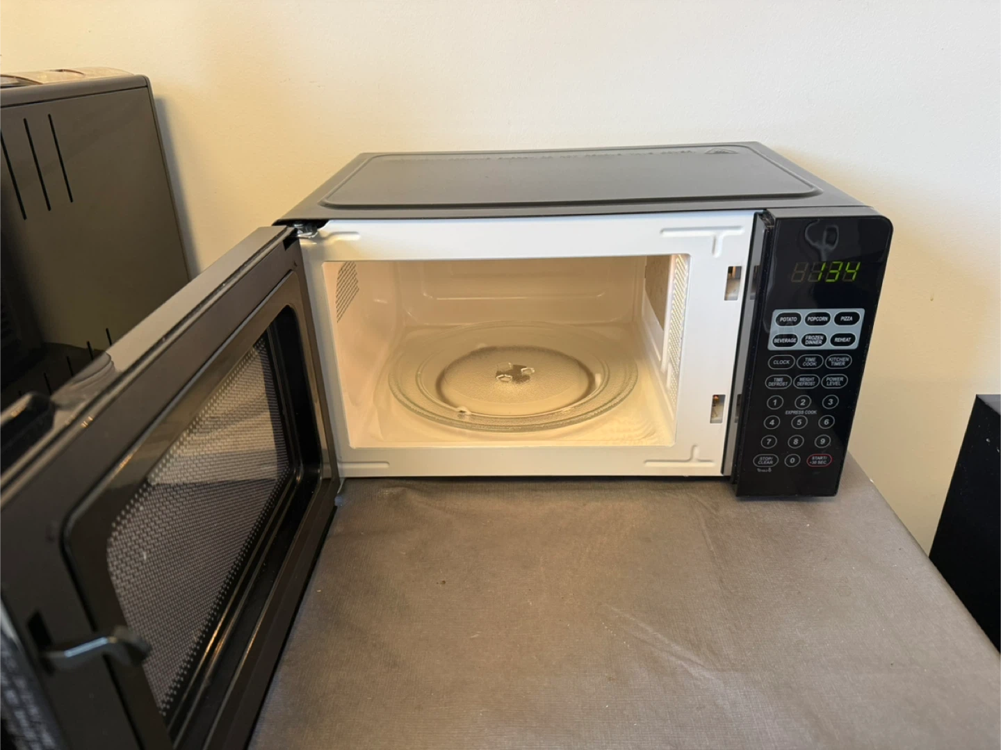 Proctor Silex Microwave - photo 2