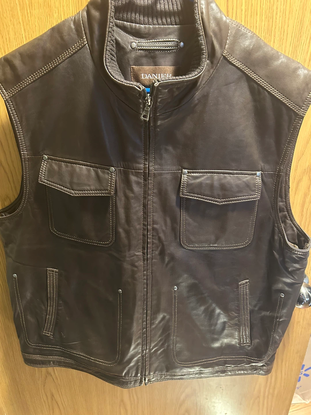 Danier Leather Vest Size L
