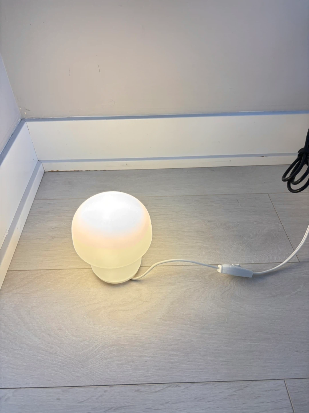 Frosted Glass Mushroom Lamp