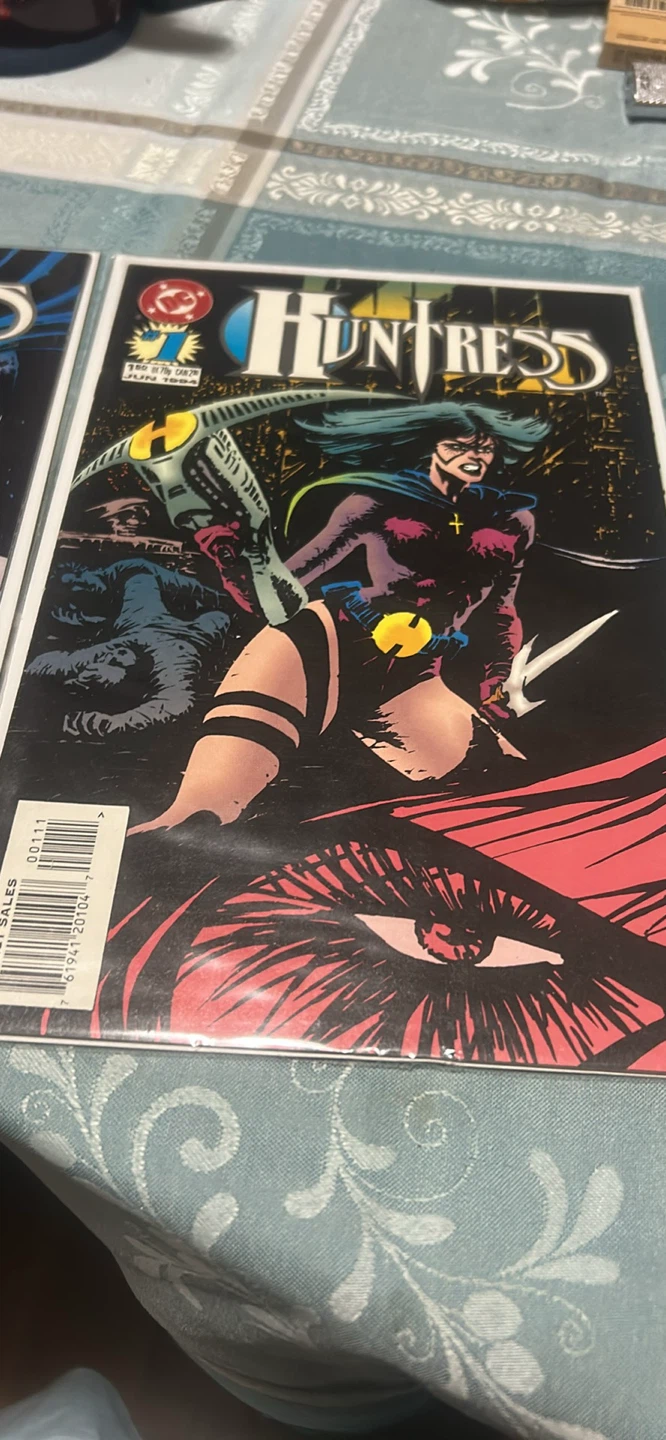 DC Comics The Huntress Comic Books - photo 5