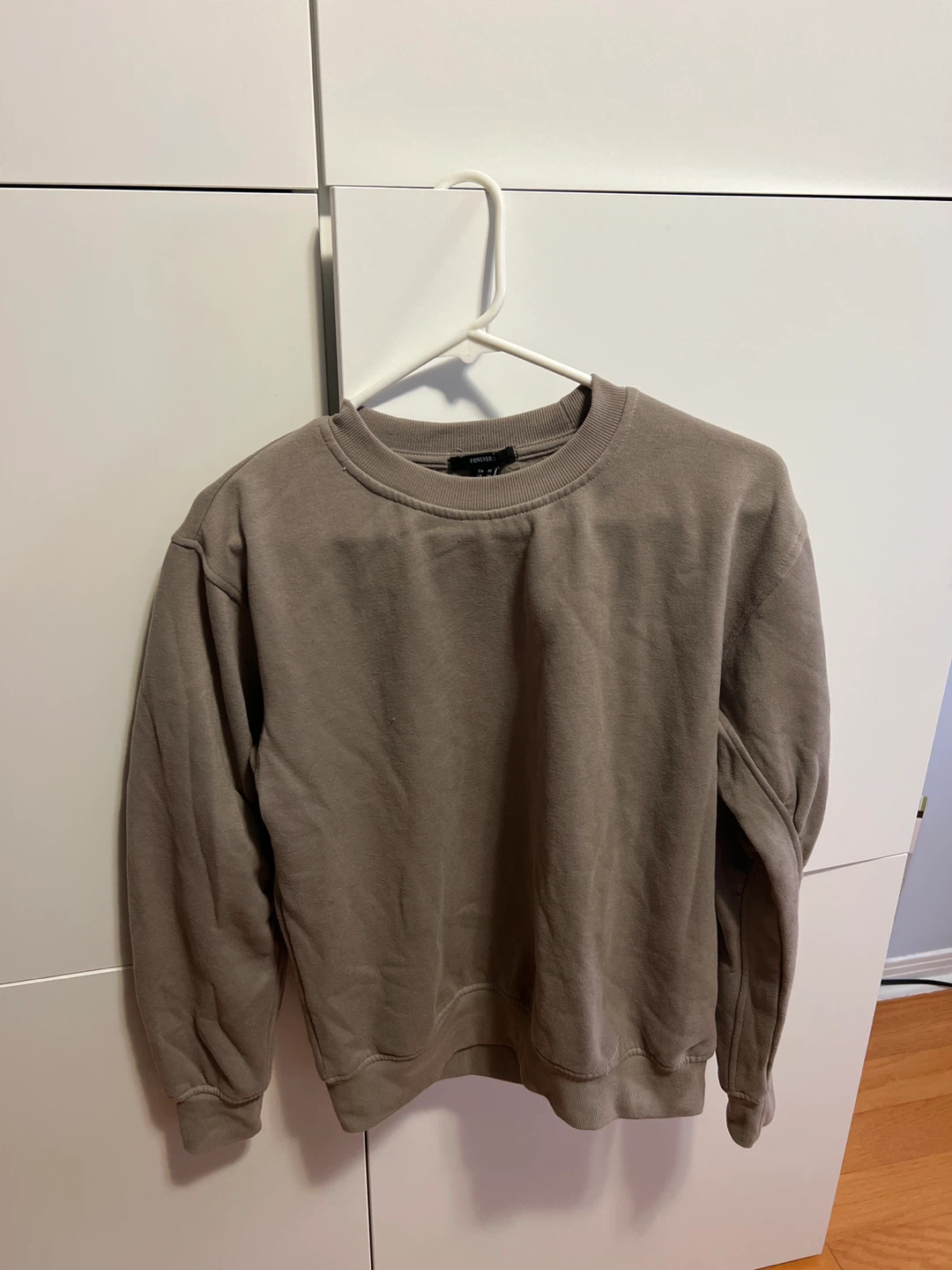 Forever 21 Crewneck Sweatshirt