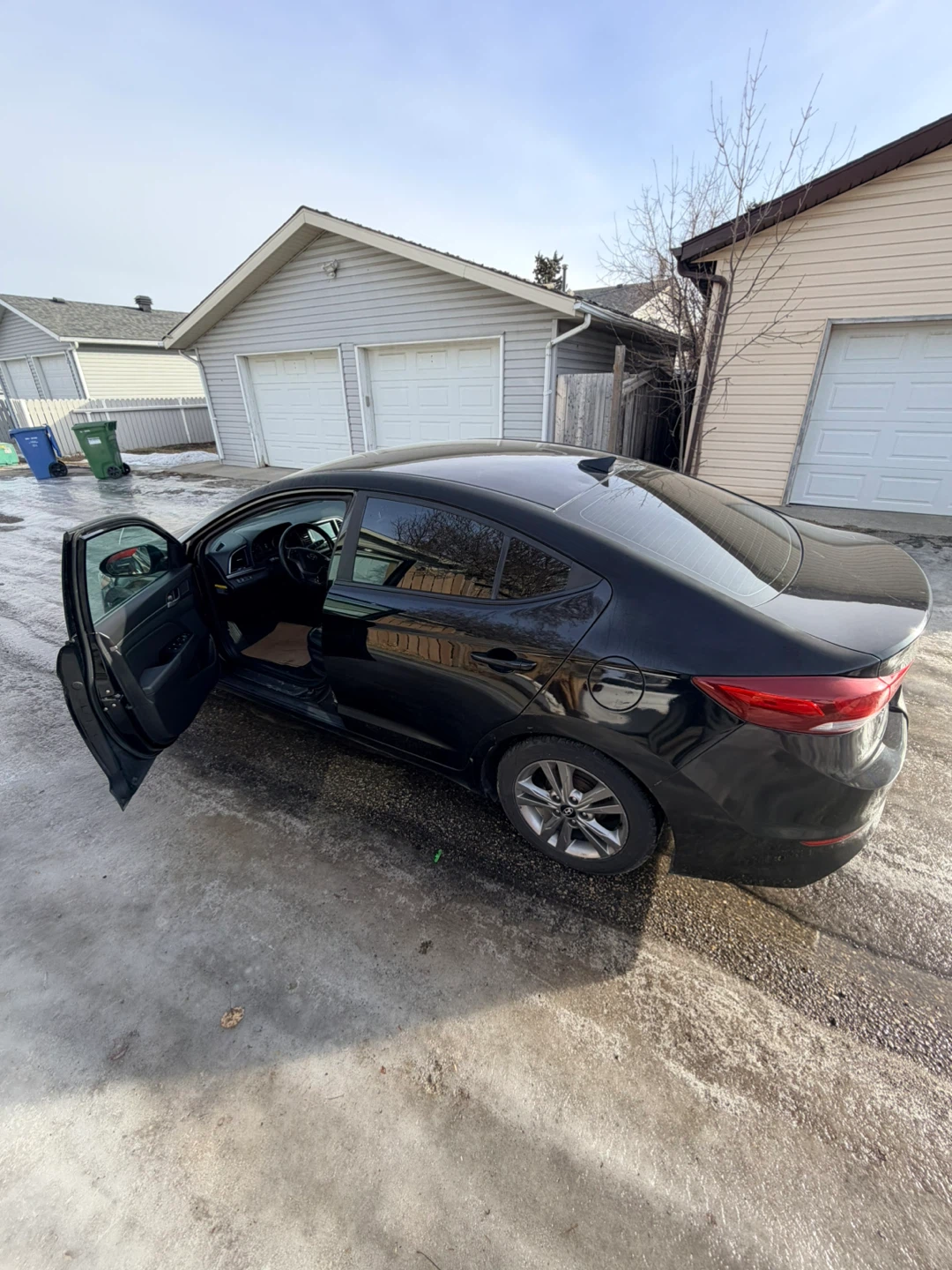 2017 Hyundai Elantra - photo 5
