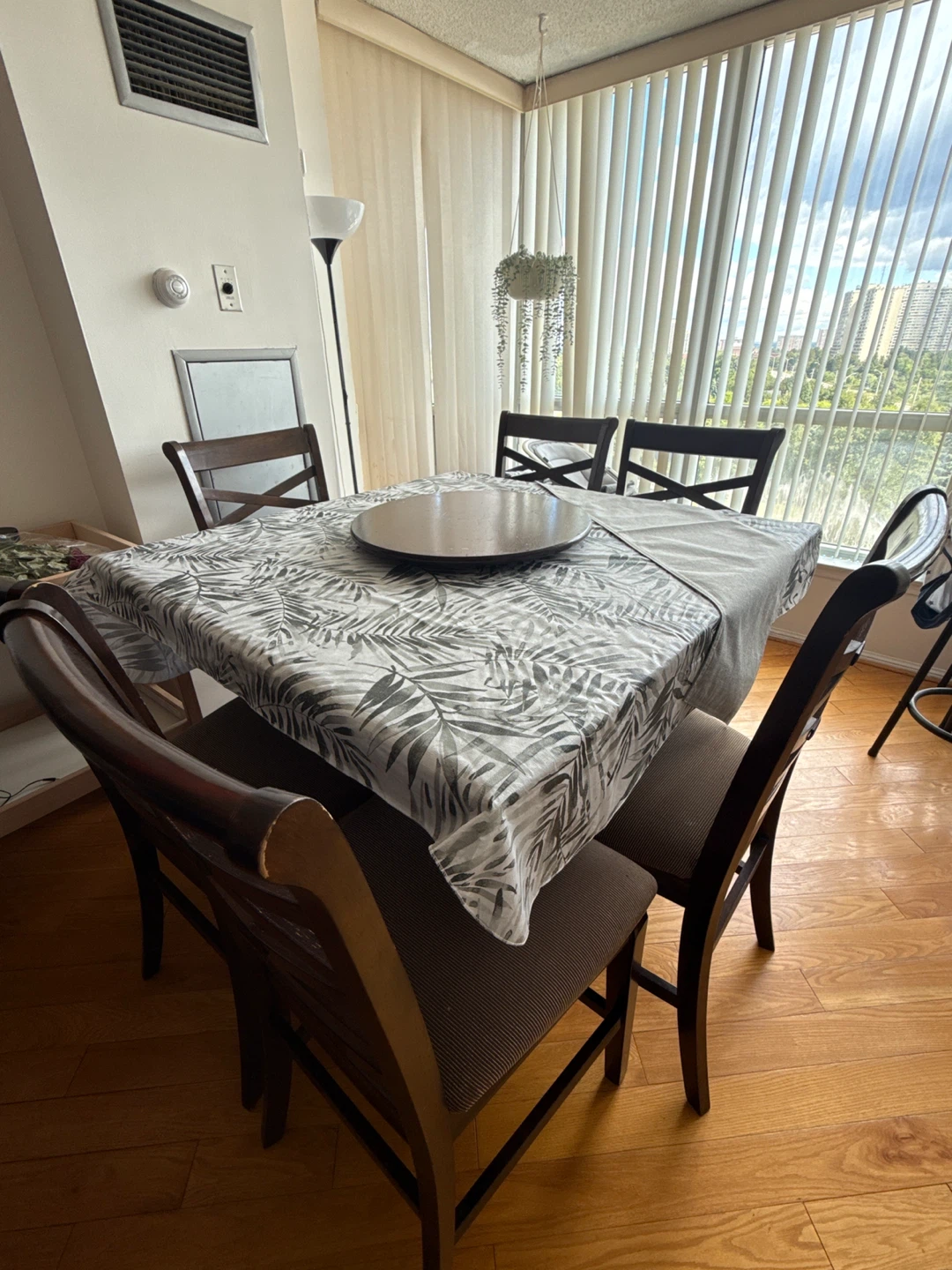 Dining Table with 6 Chairs - photo 2