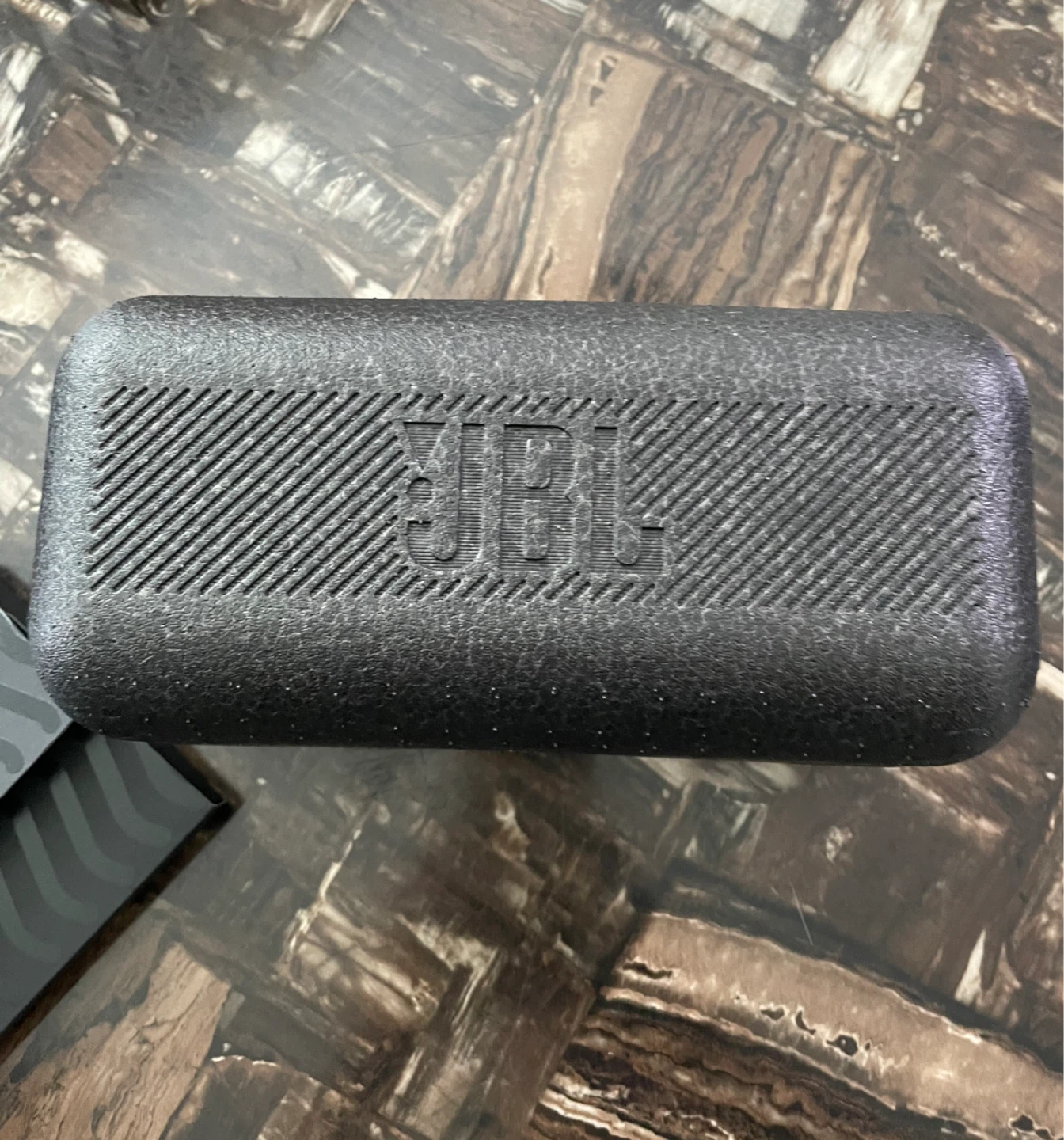 JBL Flip 5 Bluetooth Speaker - photo 3