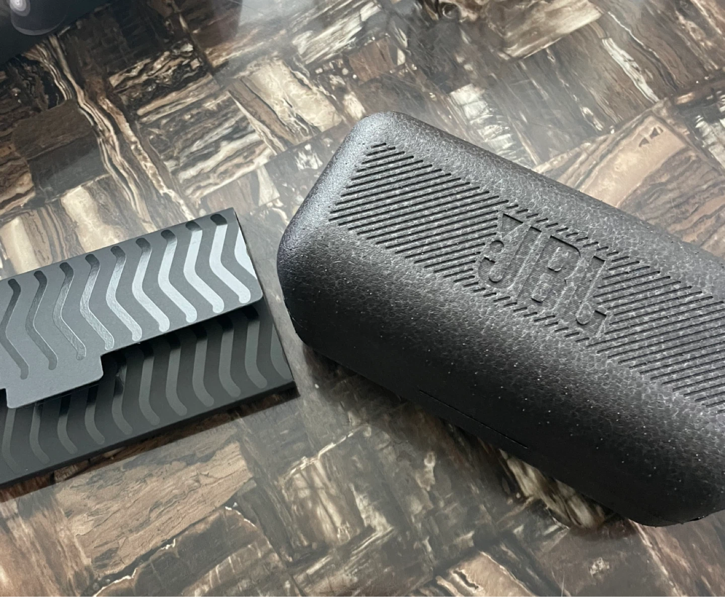 JBL Flip 5 Bluetooth Speaker - photo 5