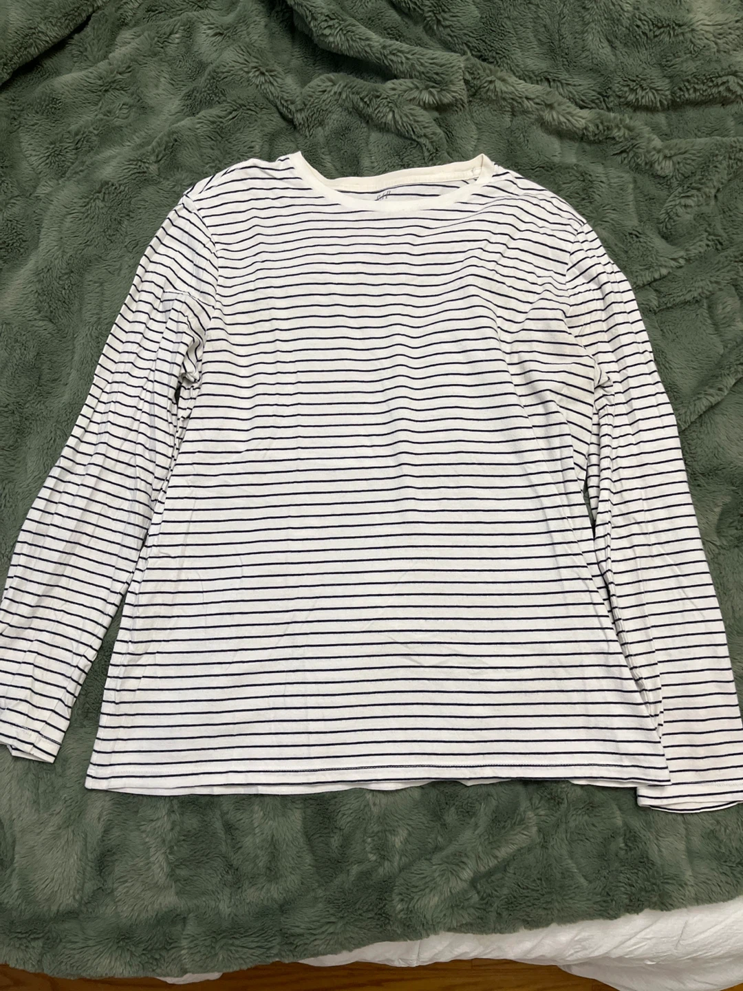 GAP Striped Long Sleeve T-Shirt Size LARGE - photo 2