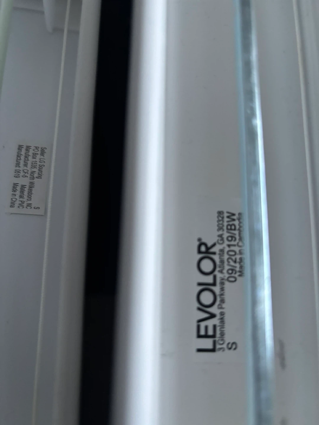 Levolor White Vinyl Blinds - 36" x 64" - photo 5