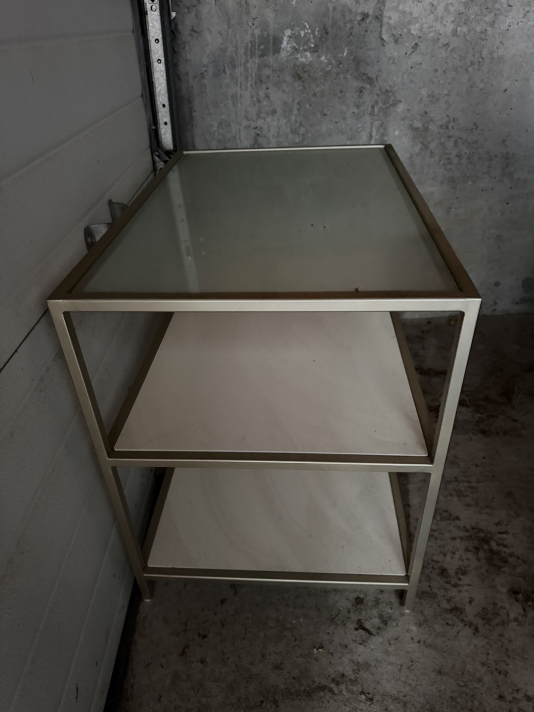 Tiered table