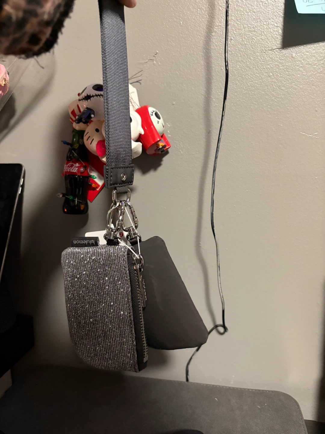 Lululemon Dual Pouch Wristlets - photo 3