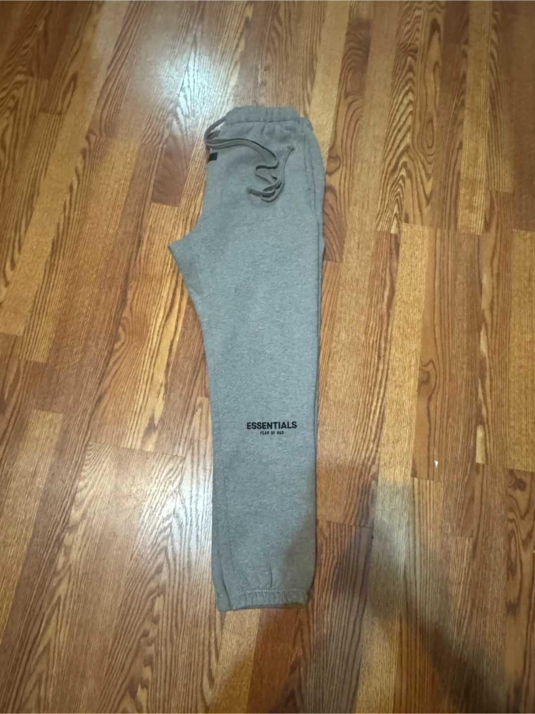 Essentials pant size M
