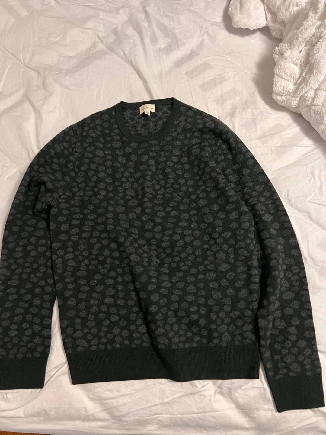 Club Monaco sweater