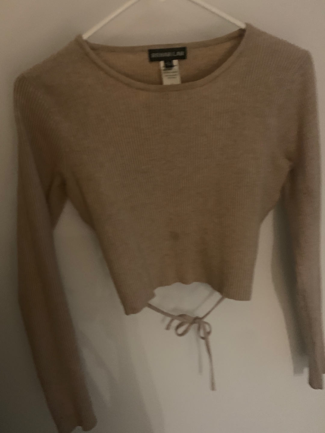 Open back tie: Rehab Lab Beige Ribbed Cropped Sweater 🏆 - photo 2