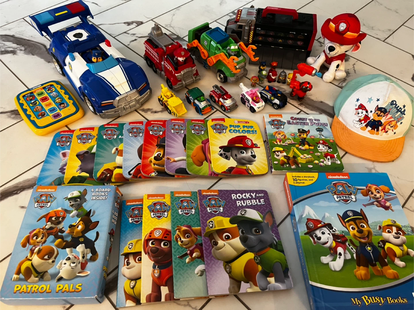 Nickelodeon Paw Patrol Toys, Books & Me Reader Jr