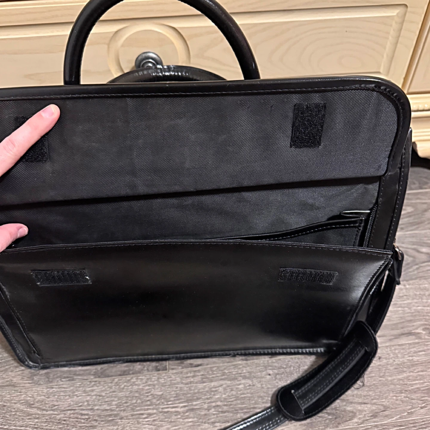 Black Leather Briefcase - photo 2