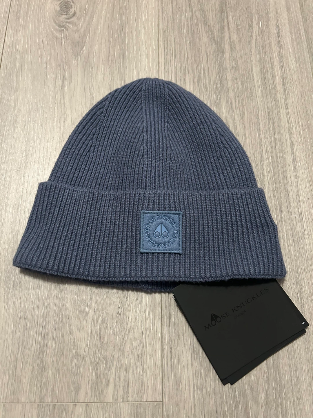 Moose Knuckles Blue Ribbed Beanie