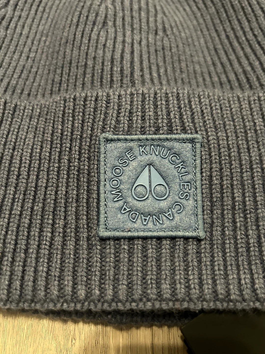 Moose Knuckles Blue Ribbed Beanie - photo 2