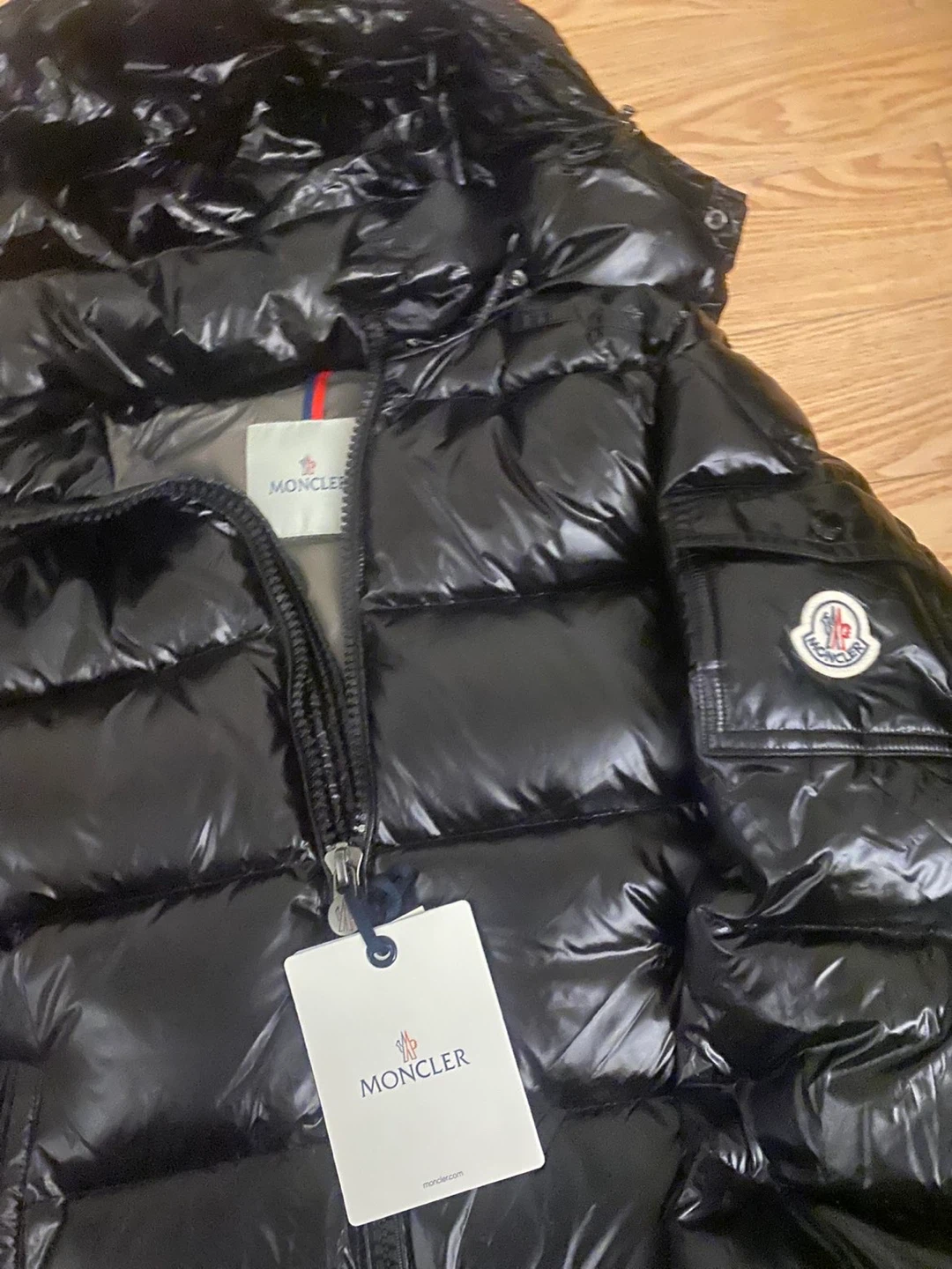 Moncler Black Puffer Jacket - photo 2