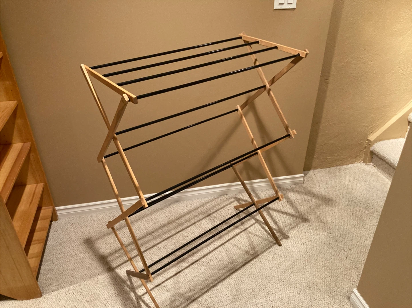 Clothes drying rack