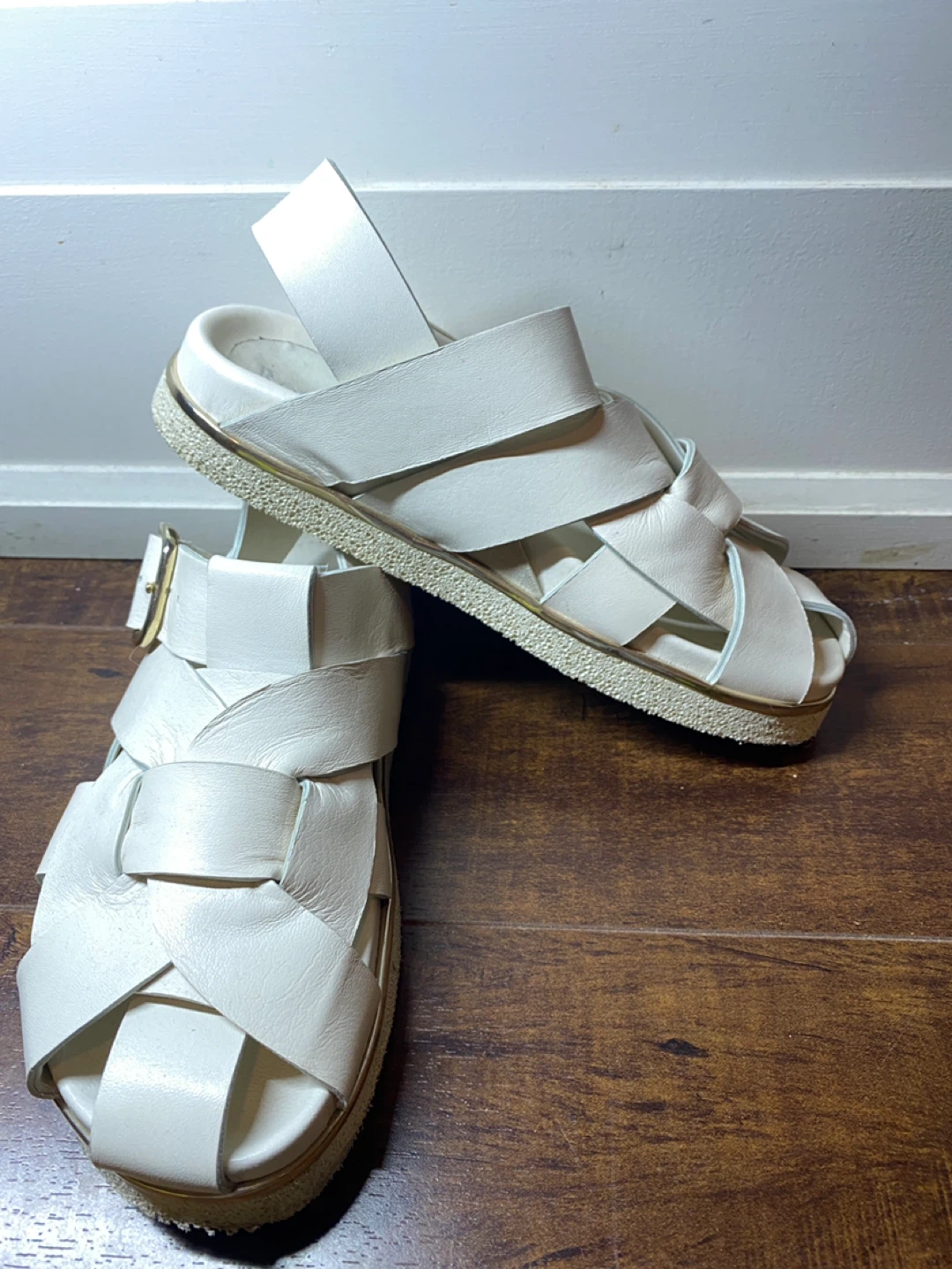 Ron White White Leather Strappy Sandals - photo 3