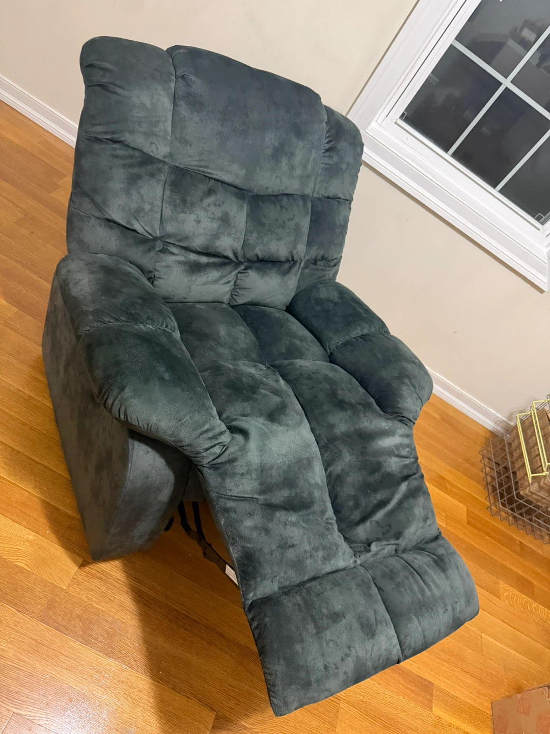 Plush Forest Green Recliner Chair - photo 3