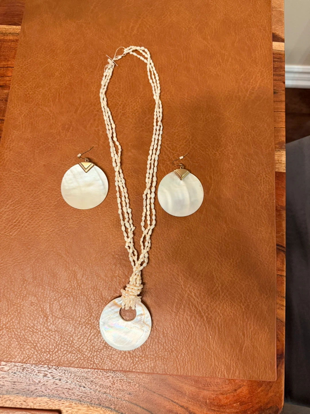 Mother of Pearl Necklace and Earrings Set🏆 - photo 2