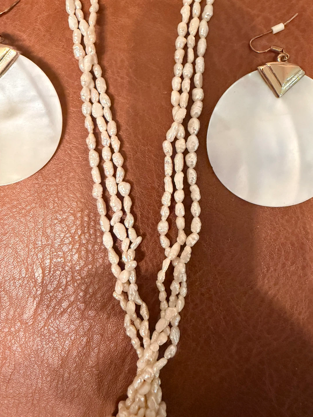 Mother of Pearl Necklace and Earrings Set🏆 - photo 3