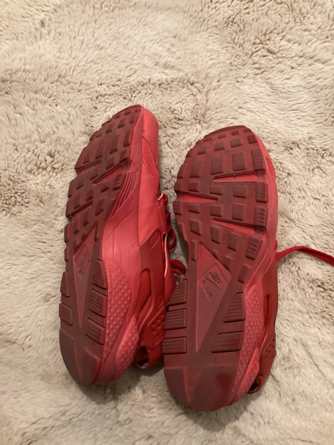 Nike Air Huarache Red Sneakers - photo 4