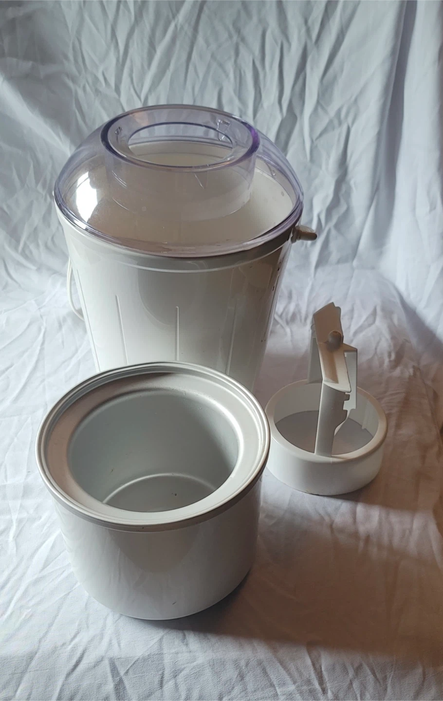 Oster Ice Cream Maker & 10 Speed Blender Set - photo 3